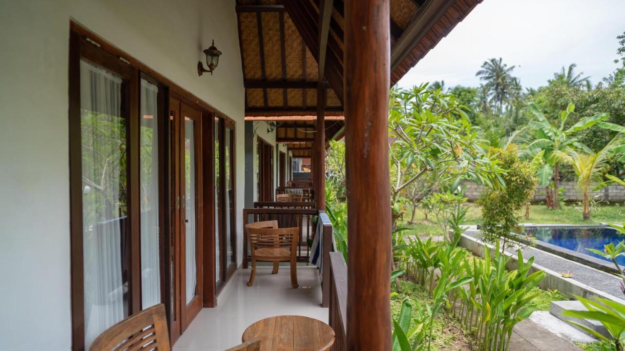 Sindhu Mesari Bungalow Toyapakeh Kültér fotó