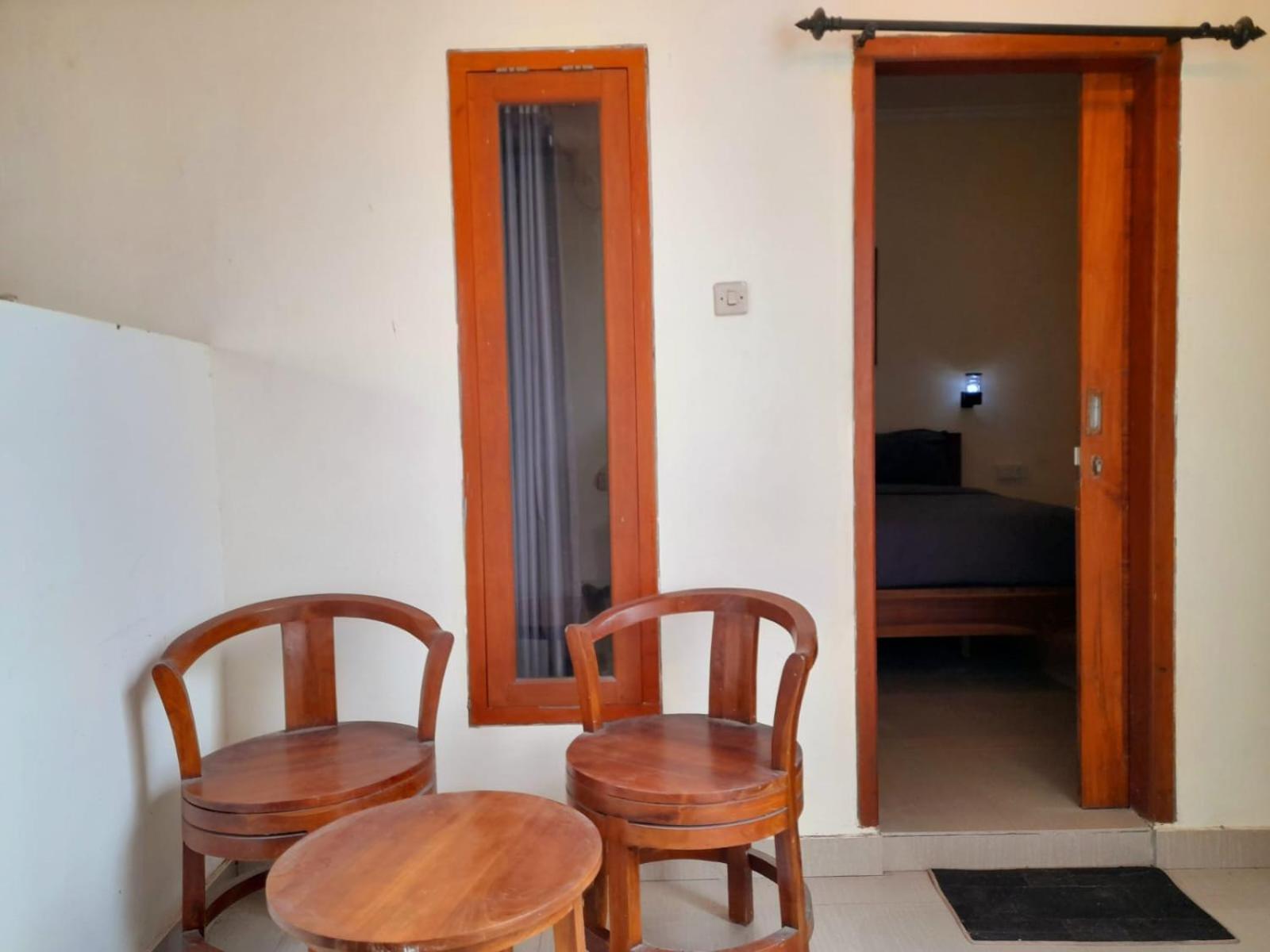 Sindhu Mesari Bungalow Toyapakeh Kültér fotó